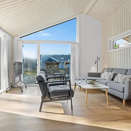 Frudde - 500m From The Sea By Interhome Feriehus